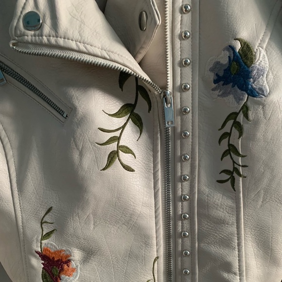 Gorgeous moto jacket by Romeo & Juliet! - Picture 9 of 9